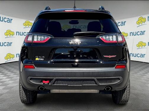 2022 Jeep Cherokee Trailhawk