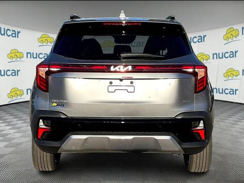 Gray 2026 Kia Seltos S