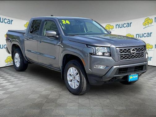 Gun Metallic 2024 Nissan Frontier SV