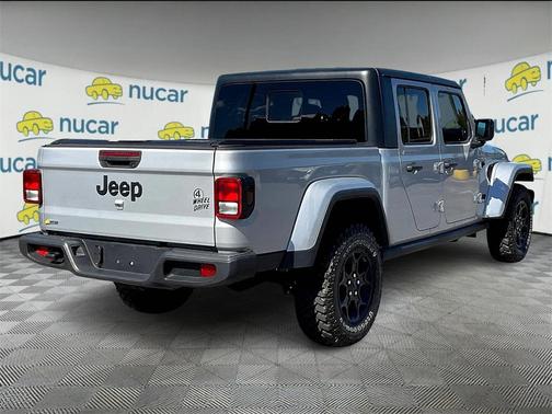 2023 Jeep Gladiator Sport