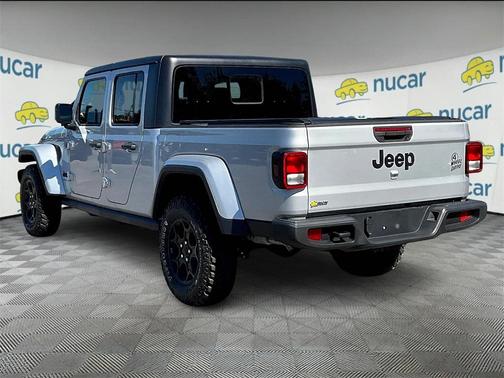 2023 Jeep Gladiator Sport