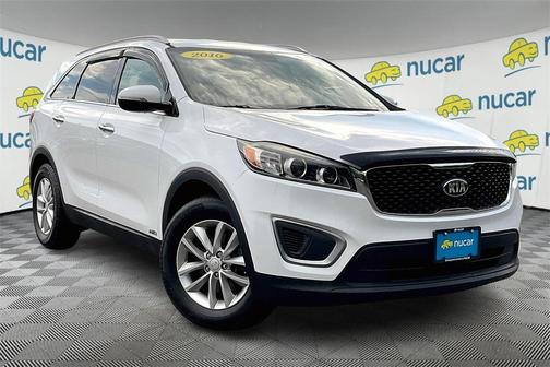 2016 Kia Sorento LX