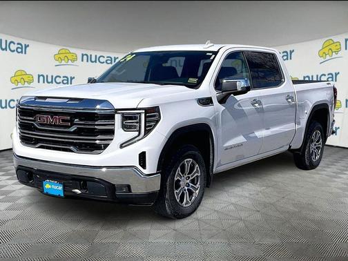 2024 GMC Sierra 1500 SLT