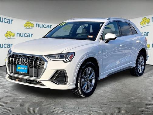 2025 Audi Q3 45 S line Premium
