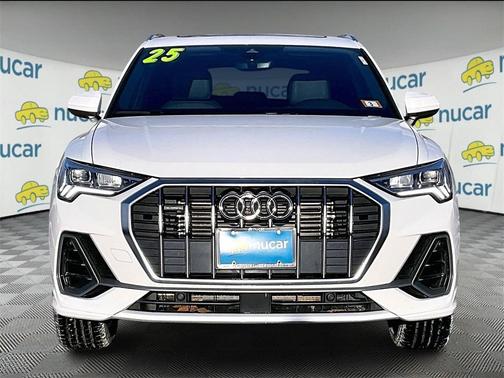 2025 Audi Q3 45 S line Premium