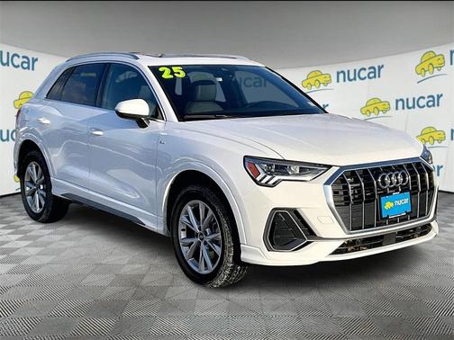 2025 Audi Q3 45 S line Premium
