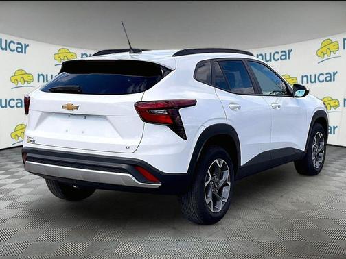 White 2025 Chevrolet Trax LT