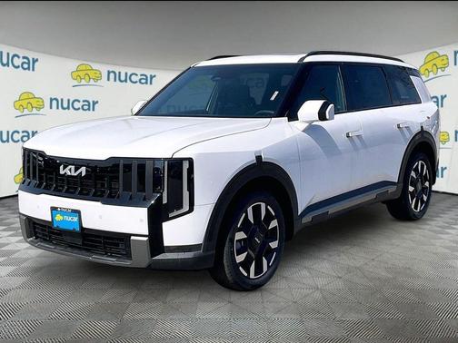 White 2027 Kia Telluride S