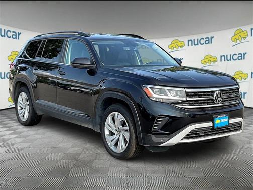 2022 Volkswagen Atlas 3.6L SE w/Technology