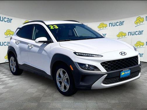 White 2023 Hyundai KONA SEL