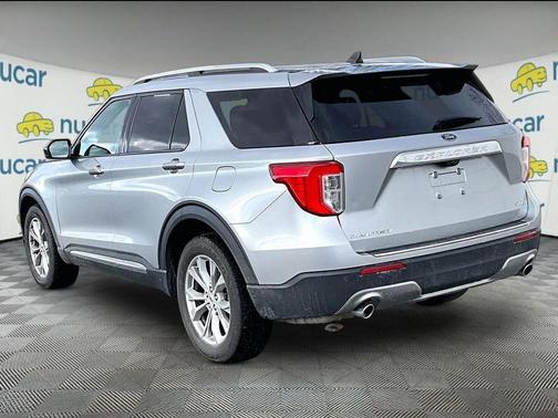 Silver 2023 Ford Explorer Limited
