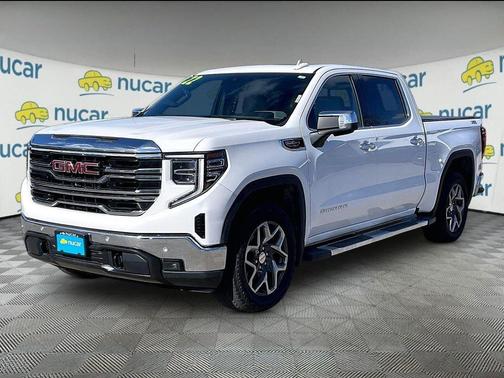 2022 GMC Sierra 1500 SLT