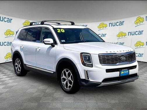 White 2020 Kia Telluride EX
