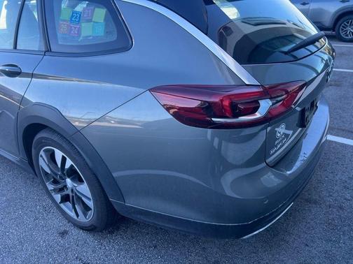 Gray 2018 Buick Regal TourX Essence