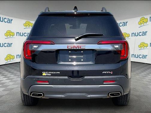 Black 2023 GMC Acadia AT4