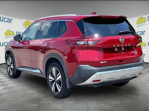 Scarlet Ember 2023 Nissan Rogue Platinum