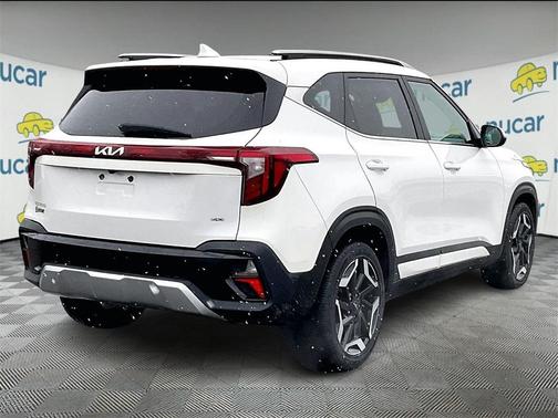 2024 Kia Seltos SX