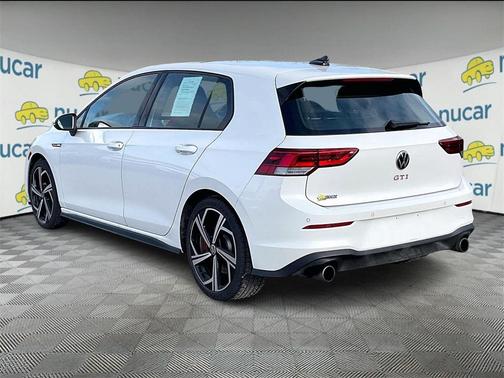2024 Volkswagen Golf GTI 2.0T SE