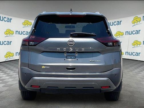 Gun Metallic 2023 Nissan Rogue SL