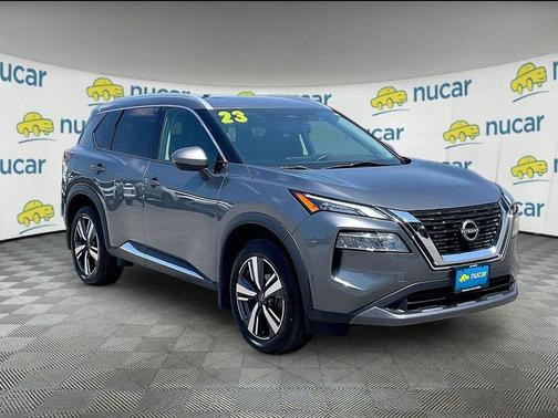 Gun Metallic 2023 Nissan Rogue SL