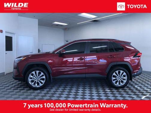 2025 Toyota RAV4 XLE Premium