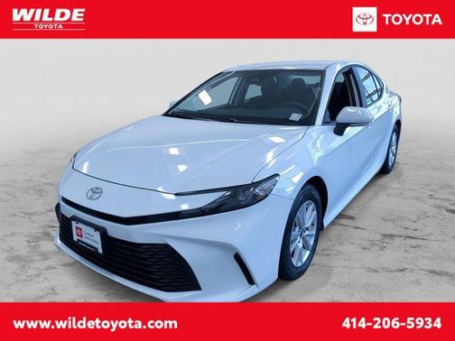 Ice 2026 Toyota Camry LE