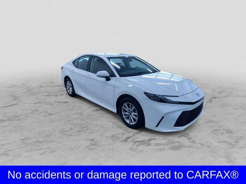 Ice 2026 Toyota Camry LE