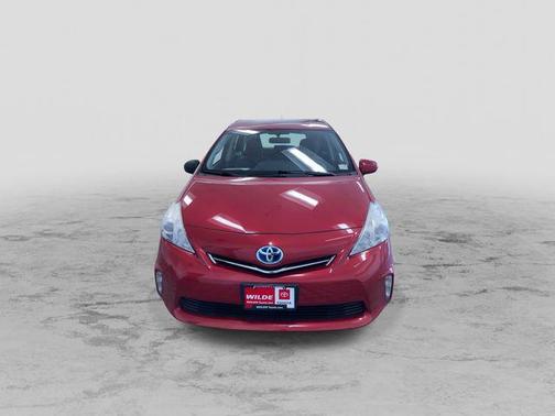 2013 Toyota Prius v Two