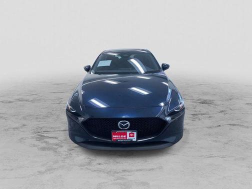 2024 Mazda Mazda3 FWD w/Preferred Package