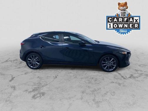 2024 Mazda Mazda3 FWD w/Preferred Package