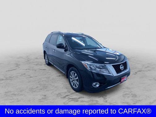 2015 Nissan Pathfinder SV