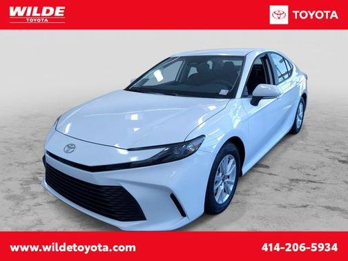 Ice 2026 Toyota Camry LE