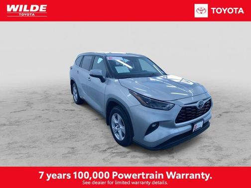 2024 Toyota Highlander LE I4