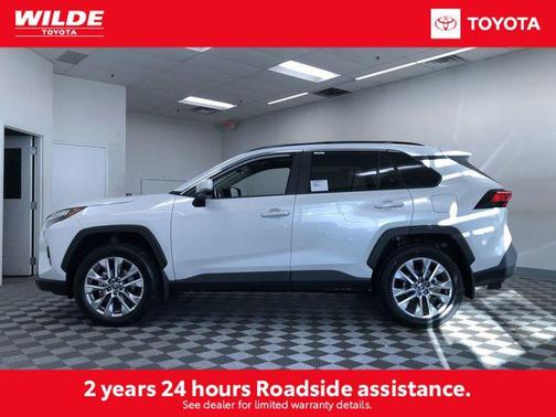 2025 Toyota RAV4 XLE Premium