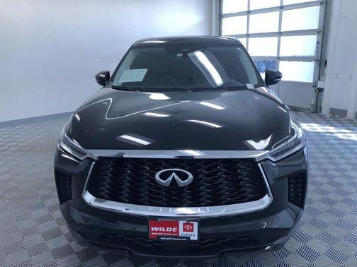 2022 INFINITI QX60 Pure