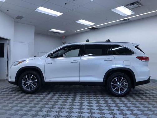 2019 Toyota Highlander Hybrid XLE