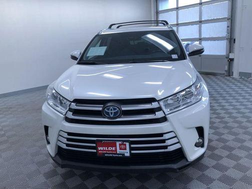 2019 Toyota Highlander Hybrid XLE
