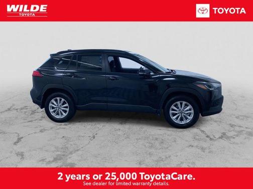 2025 Toyota Corolla Cross LE