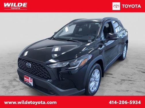 2025 Toyota Corolla Cross LE