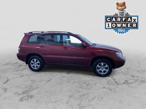 Red 2006 Toyota Highlander Base