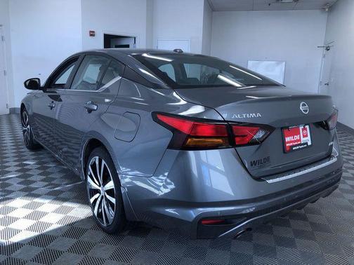 2020 Nissan Altima 2.5 SR