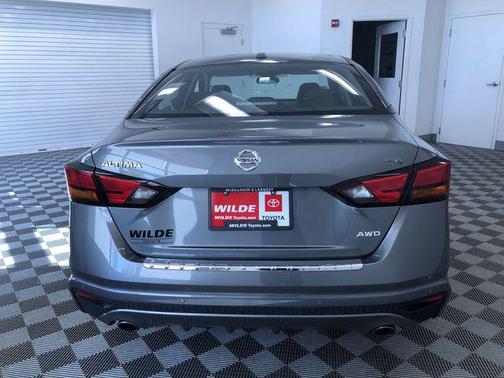 2020 Nissan Altima 2.5 SR