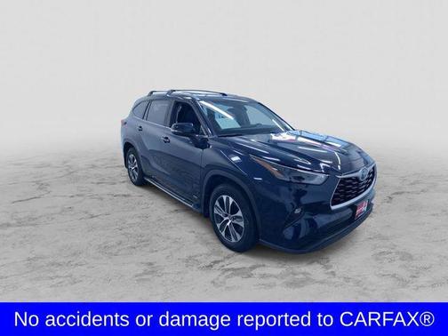 2023 Toyota Highlander Hybrid XLE