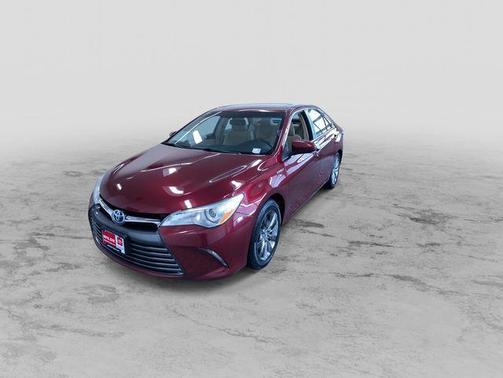 2017 Toyota Camry Hybrid XLE