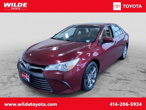 2017 Toyota Camry Hybrid XLE