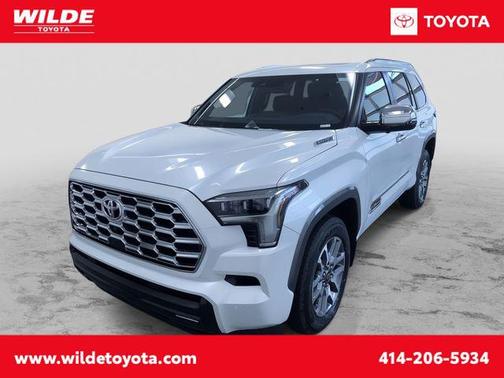 2025 Toyota Sequoia Base