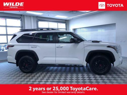 2025 Toyota Sequoia Base