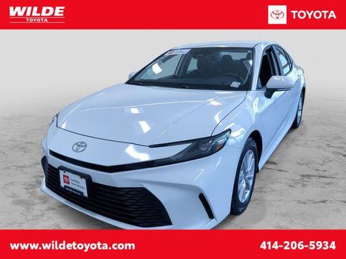Ice 2026 Toyota Camry LE