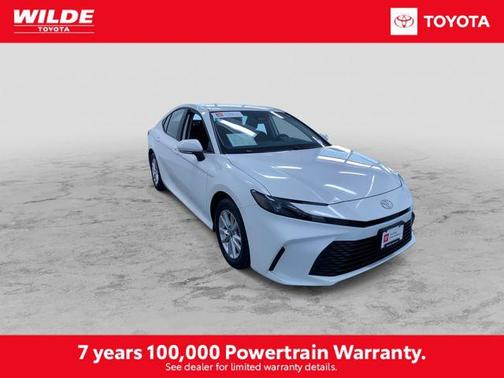 Ice 2026 Toyota Camry LE