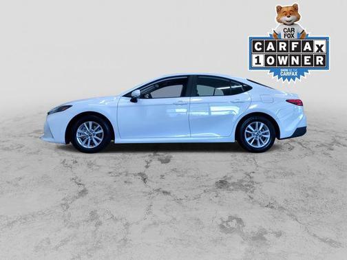Ice 2026 Toyota Camry LE